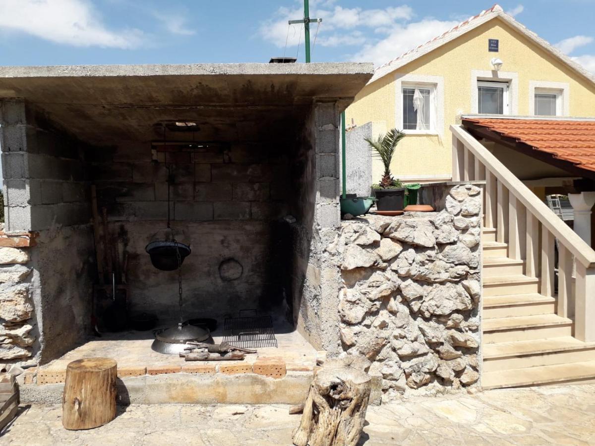 Apartament Jenny'S House Supetar Zewnętrze zdjęcie